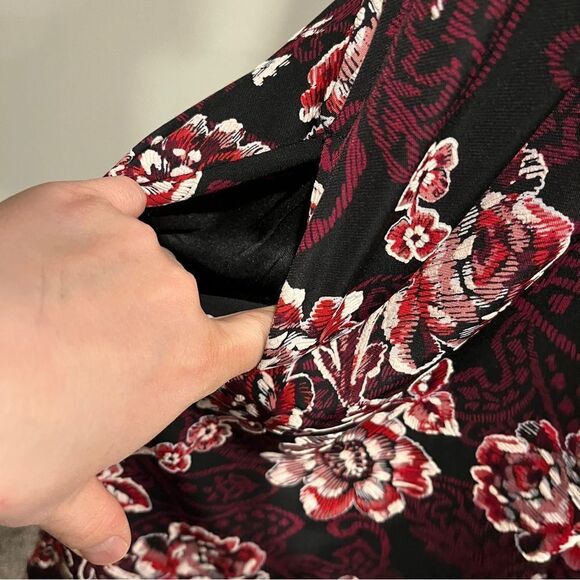 Floral short sleeve a-line swing style dress - Picture 4 of 13